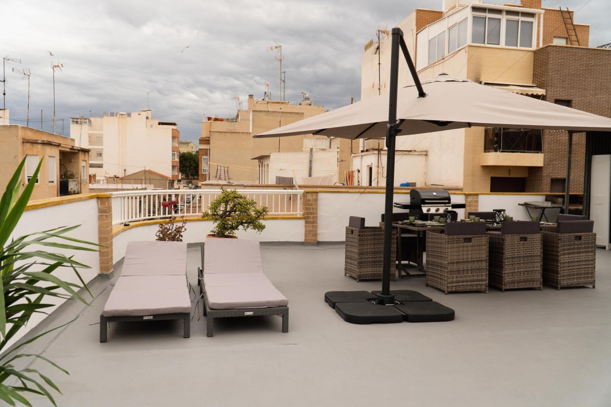 Parsami Suites Santa Pola Buitenkant foto